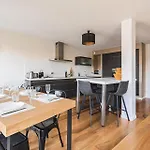 La Parenthese - Spacieux 3 Chambres - Centre Ville